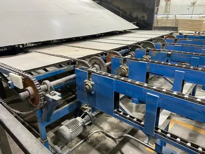 COMBINATION POWER BELT CONVEYORS & CHAIN-DECKS MATERIAL-HANDLING SYSTEM