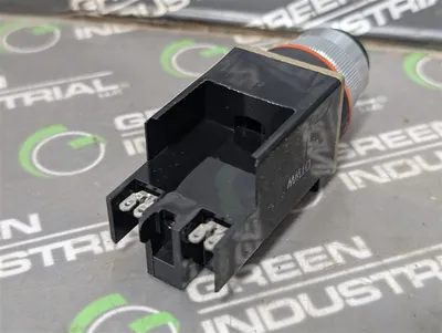 Allen Bradley 800MR-P16G Green Small Round Pilot Light 120V New NIB
