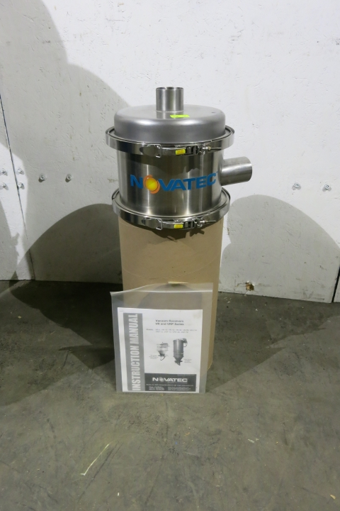 Used NOVATEC VR12 Loaders (Plastic Upstream) | Hunter Plastics #788888