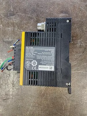 USED KEYENCE GL-T11R