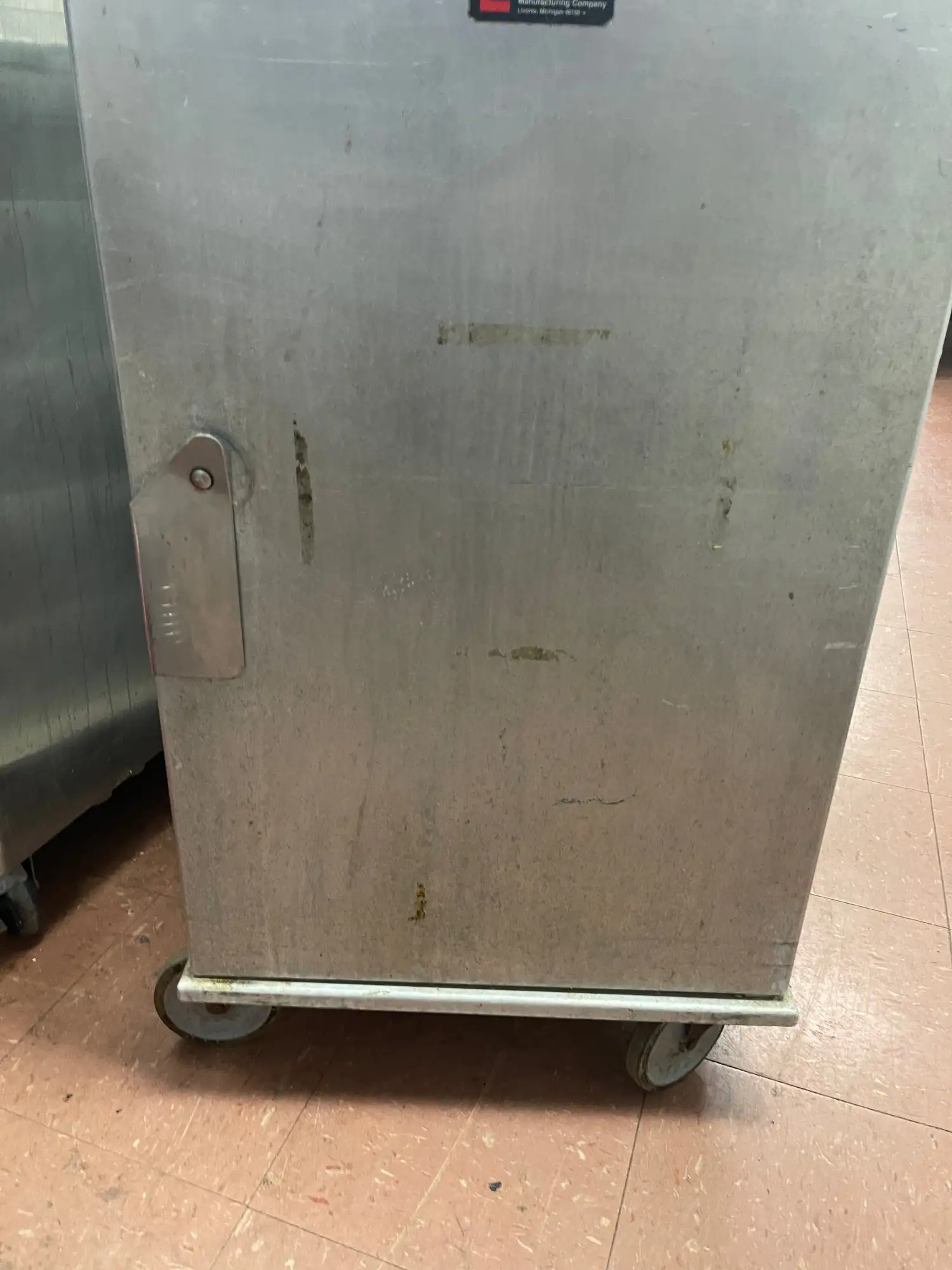 Used Lockwood Used Lockwood Uninsulated 20 Rack Mobile Holding Cabinet Non Heated - SS295 Hot Food Warming, Holding, & Transport Cabinets Illinois US | Falcon Restaurant Supply #1375772