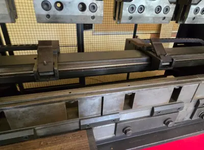 USED 2011 AMADA HDS-1303NT