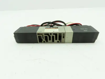 SMC NVFS2210 Double Solenoid Valve 15-150 PSI 21-26 VDC  Lot of 2