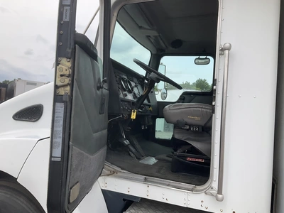Used 1995 KENWORTH T300 Campers, Caravans, Motorhomes Michigan US | Miedema Asset Management Group #1342328