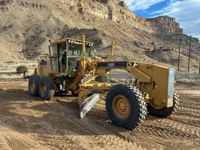 1999 Caterpillar 140H