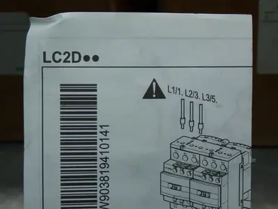 NEW SCHNEIDER ELECTRIC LC2D18REQ3827G3