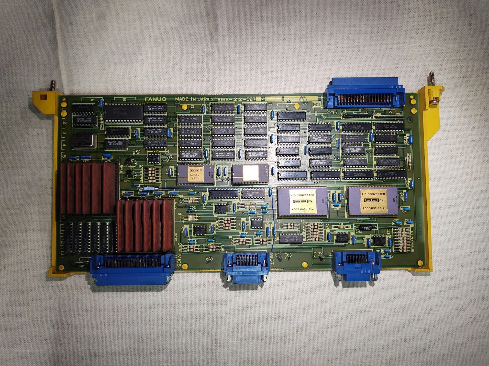 USED FANUC A16B-1212-0270/10D