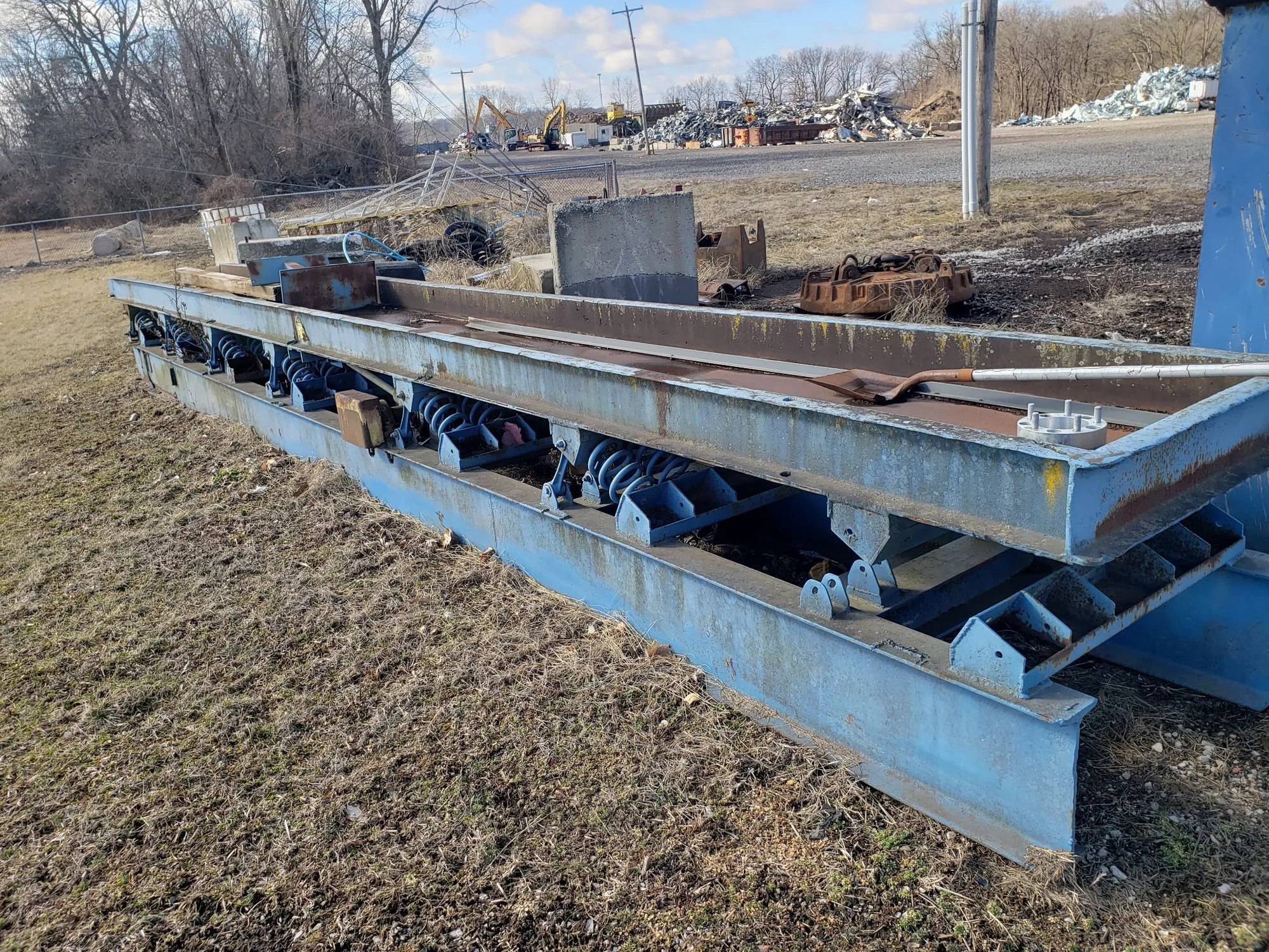 Used 30' x 34" Shaker Conveyor