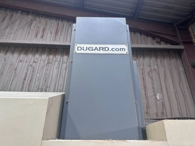 Used 2015 DUGARD 1000E Vertical Machining Centers GB | Charter Auctions #1469911
