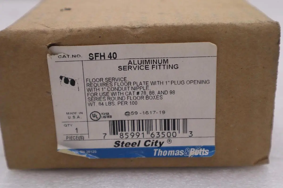 Thomas & Betts  SFH -40 Steel City Aluminum Service Fitting  #3677