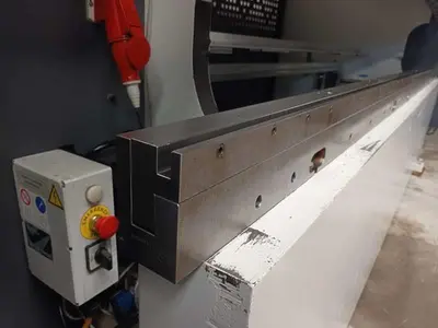 USED LVD PPS-TS 200 TON X 4100 MM CNC