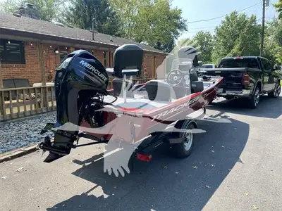 USED 2019 TRACKER PRO 160