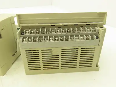 Mitsubishi Electric FX3G-40MT/ES Programmable Controller W Logic Controller