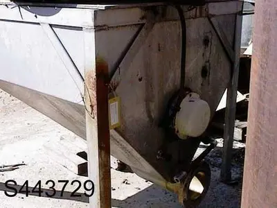 Hopper, 30 CF, S/st, 4' X 4' X 16", Surge Bin, #S443729