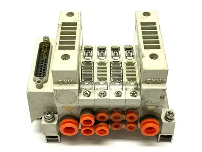 VV5Q11-04N3FU0-D0S | SMC  Plug In Base Mounted Manifold - For parts or not working