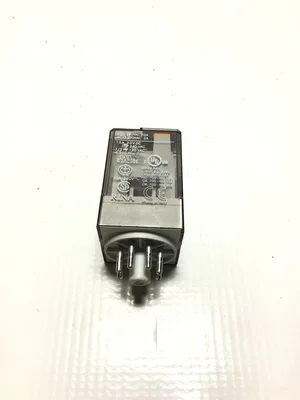 Allen-Bradley CAT 700-HA32Z24 Power Relay (Lot of 17)