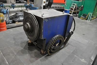 USED LINÉ-GSP CNC 4TH AXIS