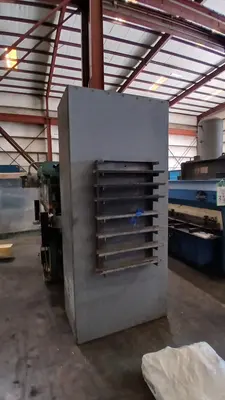 USED 1995 ACCURPRESS 7606