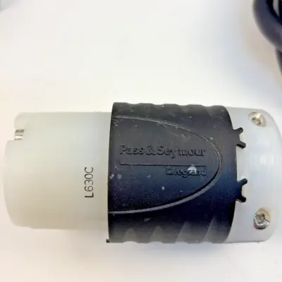 Hammond HPS Fortress C1F003EES 3kVA Transformer 1PH 120/240V with mount assembly