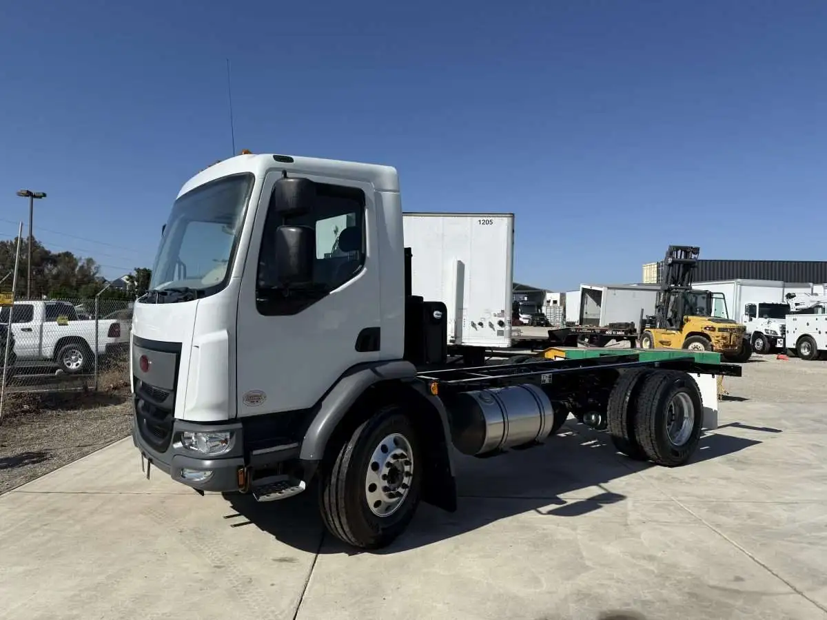 New | in-Stock 2025 PETERBILT 220 Cab Chassis trucks California US | Commerce Truck Equipment Sales #1548686