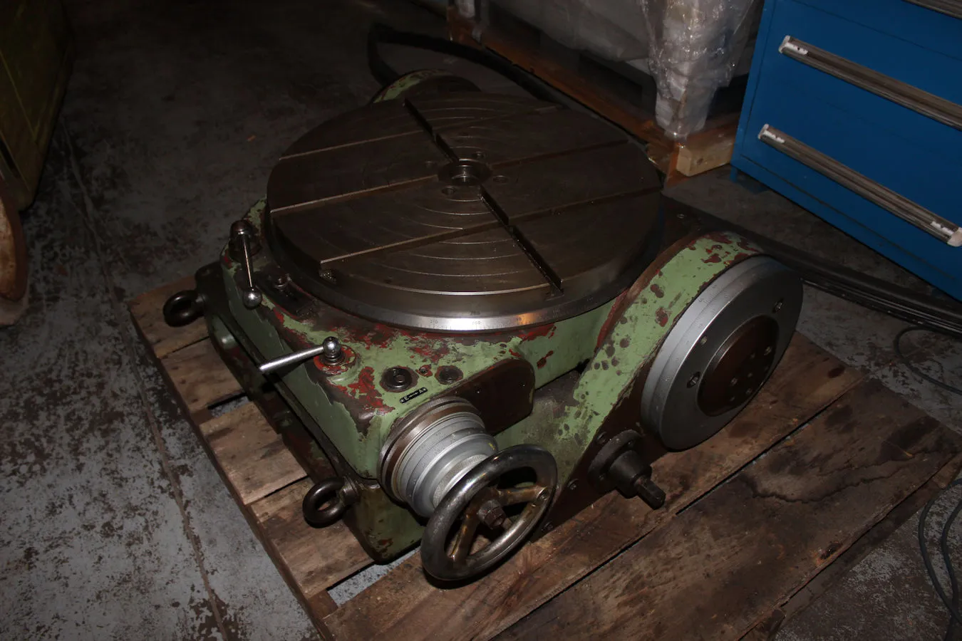 Walter 24" Tilting Rotary Table