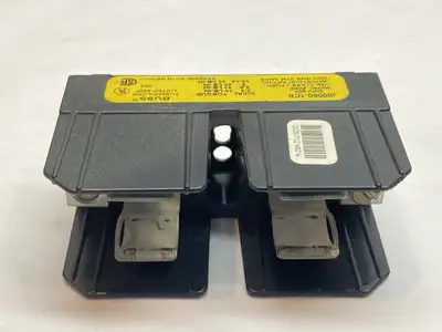 J60060-1CR | Cooper Bussmann  Fuse Holder 1-Pole 30A 600V LOT OF 2 - Used