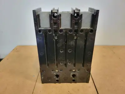 200 Amp 3 Pole Circuit Breaker