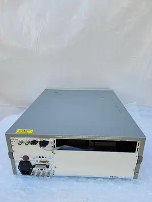 HEWLETT PACKARD HP 75000 SERIES B MODEL E1300A