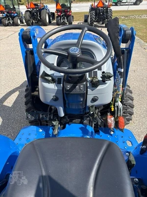 New | in-Stock 2025 NEW HOLLAND WORKMASTER 40 Sub-Compact & Compact Tractors New Hampshire US | Beauregard Equipment #1511357