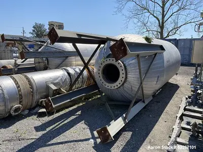 Used ExceleTech 2500 Gallon 304 Stainless Steel Vertical Pressure Tank – 430 PSI @ 450°F, 6' Dia x 12' Straight Side, Insulated