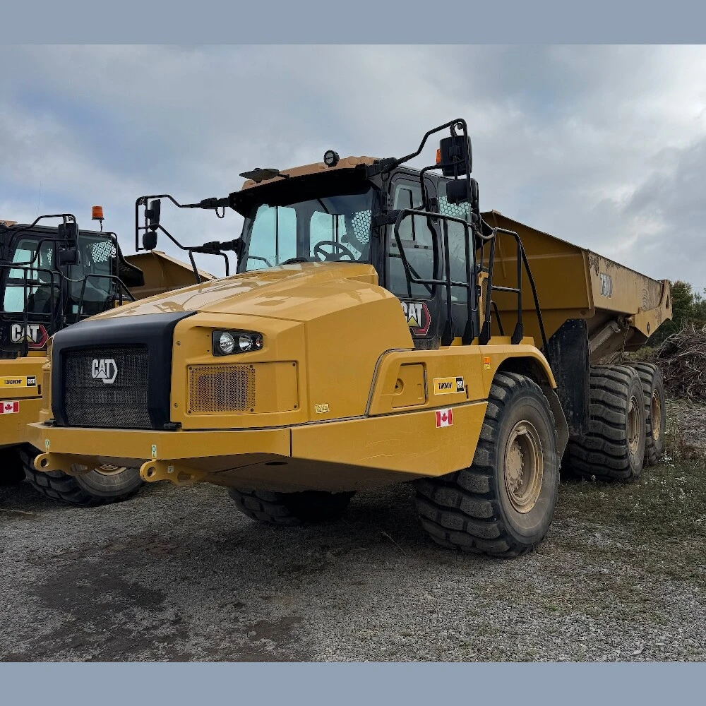USED 2023 CATERPILLAR 730