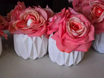 Lot of (5) Silk Faux Rose Boquet Arrangement in White Ceramic Vase (pink)
