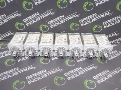 Lot of 7 Allen Bradley 700-HA33A1 GP Tube Base Relay Modules Series A Used