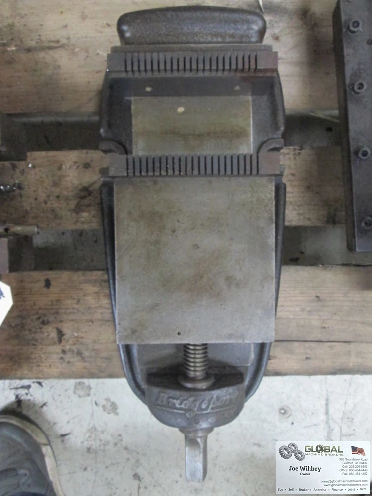 Bridgeport 4.5" Max Opening Manual Operation Milling Vise W/6"W Removable Jaws