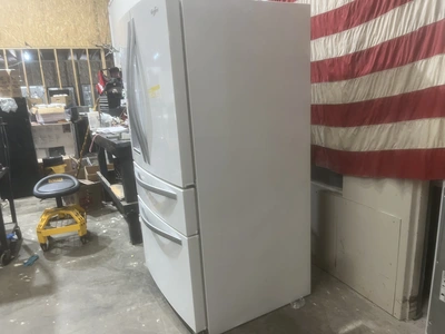 USED WHIRLPOOL GOLD SERIES 4 DOOR
