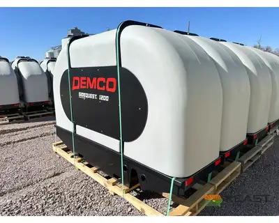 Used DEMCO _UNKNOWN_ Liquid Fertilizers Iowa US | Keast Enterprises #1360208