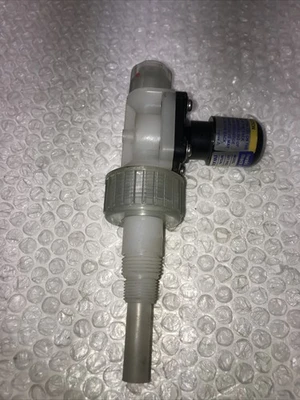 USED IWAKI BVC-1TV-8U1