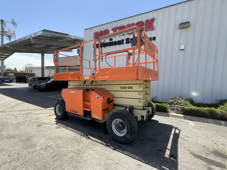 Used 2015 JLG 4394RT Scissor Lifters California US | Big Truck & Equipment #1412300