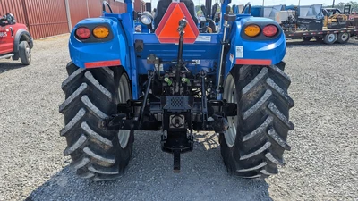 USED 2011 NEW HOLLAND T4.75