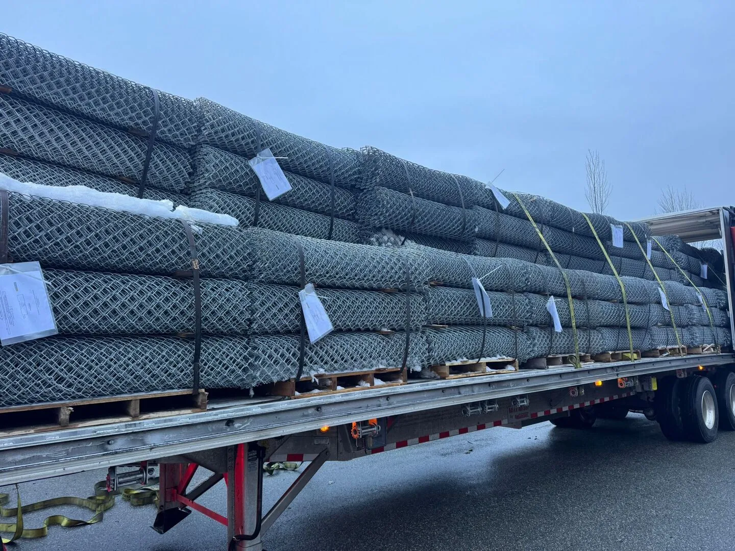 Chain Link Mesh Rolls, 2" x 2", 6 Gauge Galvanized 5' x 30'