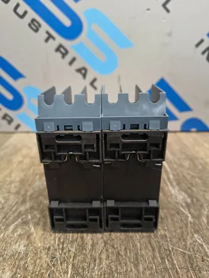 SIEMENS 3RV2011-1DA15 Circuit Breakers | ESS Industrial Equipment Sales (5)