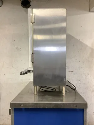 152-0664 Silver King SK21-MP Self Contained 2 Compartment Milk Dispenser