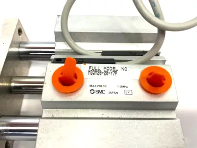 USED SMC GUIDED PNEUMATIC CYLINDER SLIDE BEARING 20MM STROKE