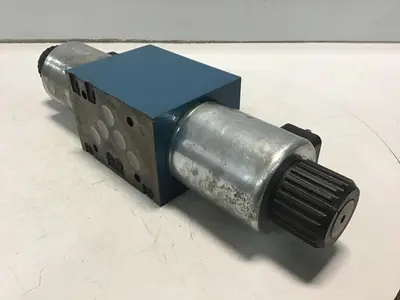 USED BOSCH 0 810 001 731