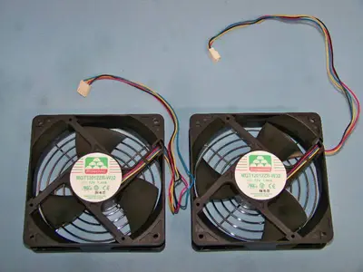 (4) Cooling Fans; (2 of 4) are San Ace 120, (2 of 4) are Protechnic