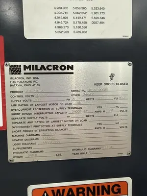 USED 1999 CINCINNATI MILACRON MT310-22