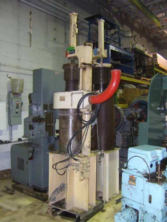Used LOOMIS S.O. 8805 Hydraulic Presses Minnesota US | INTER-PLANT SALES #343837