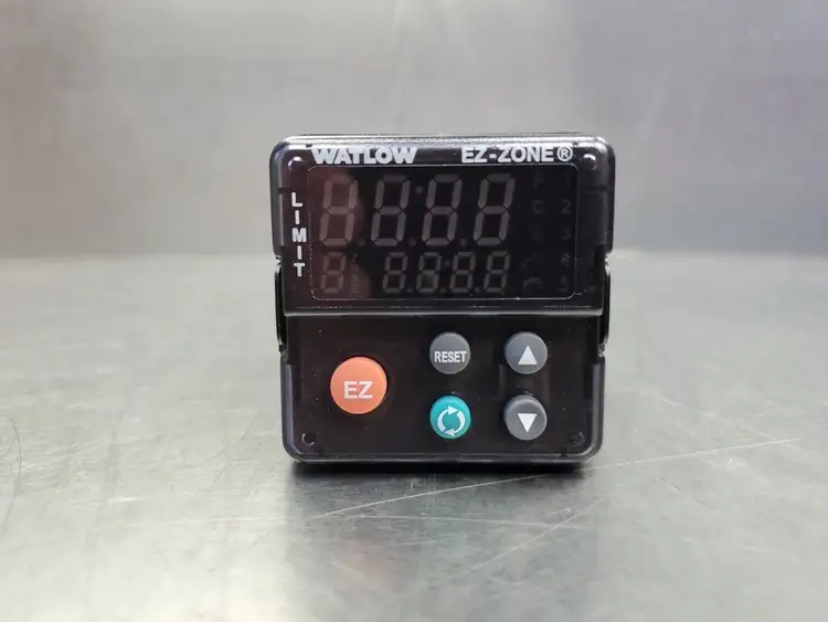 Used Watlow PM6L1AJ-AAAAAAA TEMPERATURE CONTROLLER, 100-240VAC, 50/60Hz PLC Temperature Modules South Carolina US | Palmetto Automation #1160549