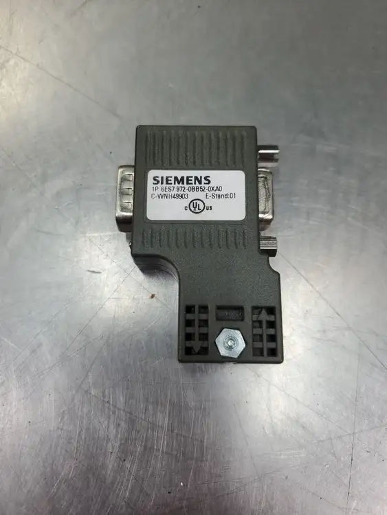 Used Siemens 6ES7972-0BB52-0XA0 Bus Connector Module Connector Accessories South Carolina US | Palmetto Automation #1159521