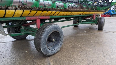 USED 2009 JOHN DEERE 620F